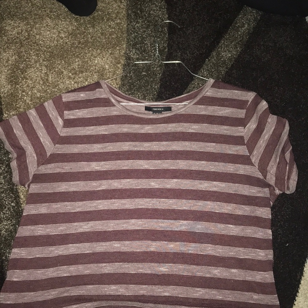 Purple and white strips T-shirt size: XL